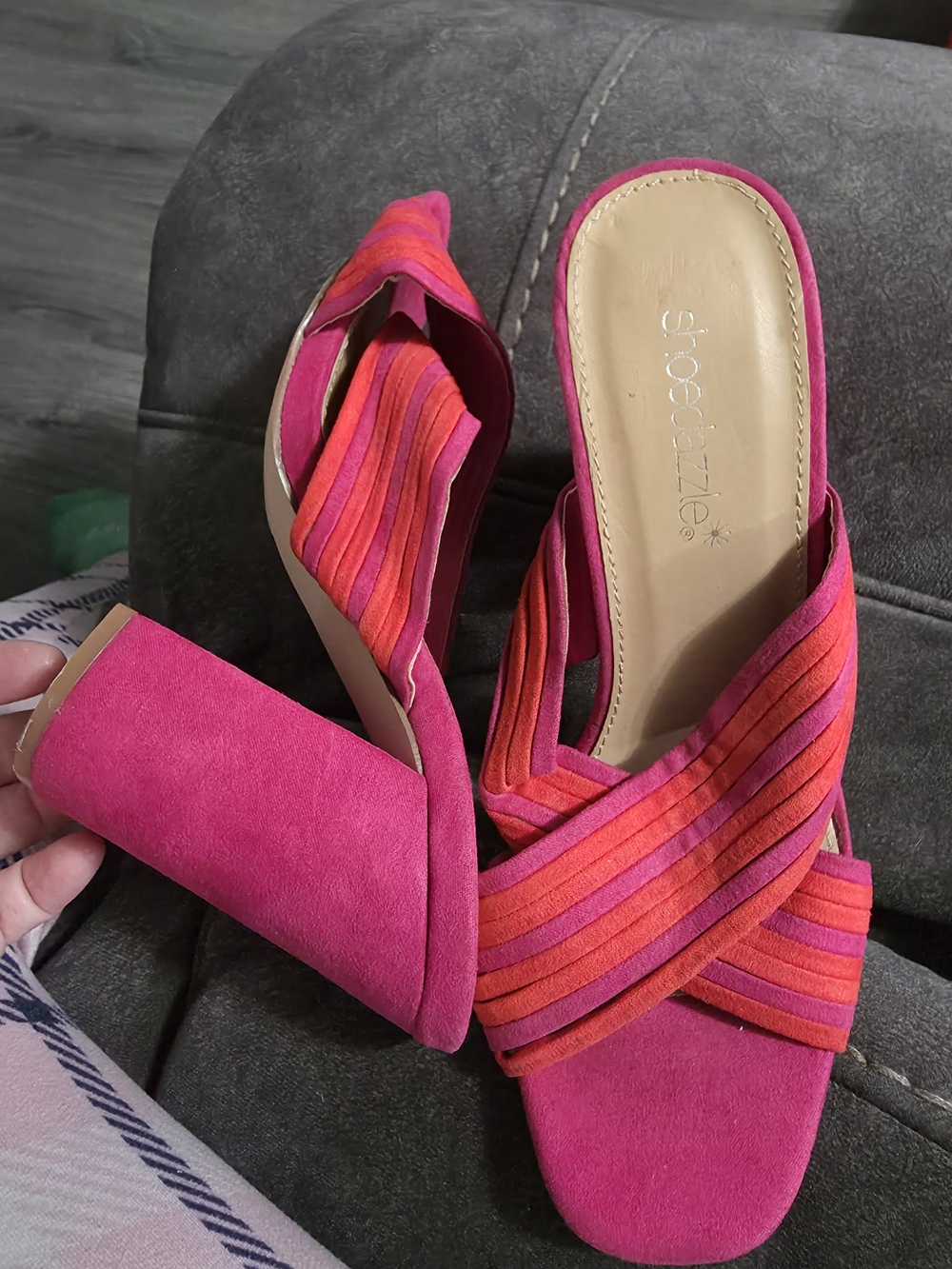 Womens high heels. Shoedazzle. Maybe size 6-7?
